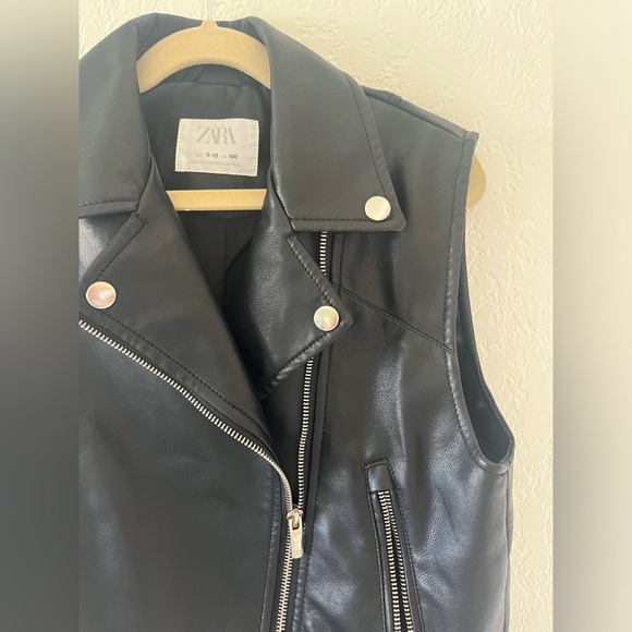 9-10YR Kids ZARA Faux Leather Biker Vest - Picture 3 of 5